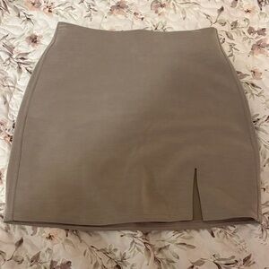 Lululemon Softreme Woman’s Mini Skirt